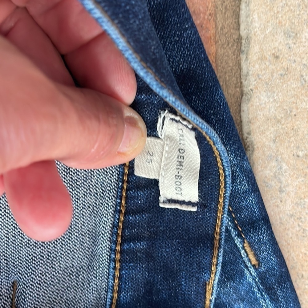Madewell Cali Demi boot Jean - Picture 3 of 5